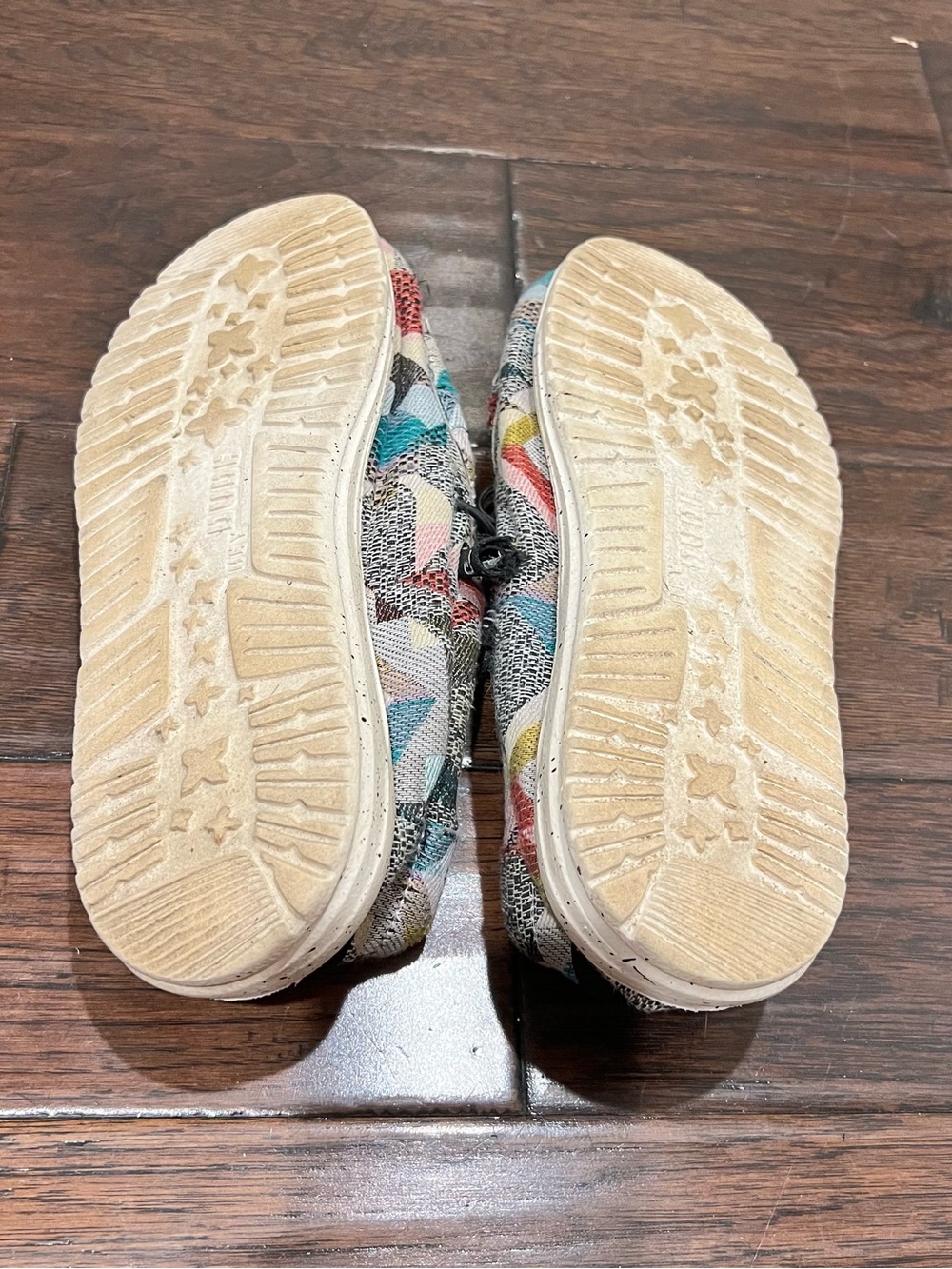 Hey Dude Wally Woven Peacock Shoes - Picture 10 of 10